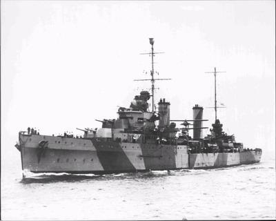 HMAS Sydney in war-paint